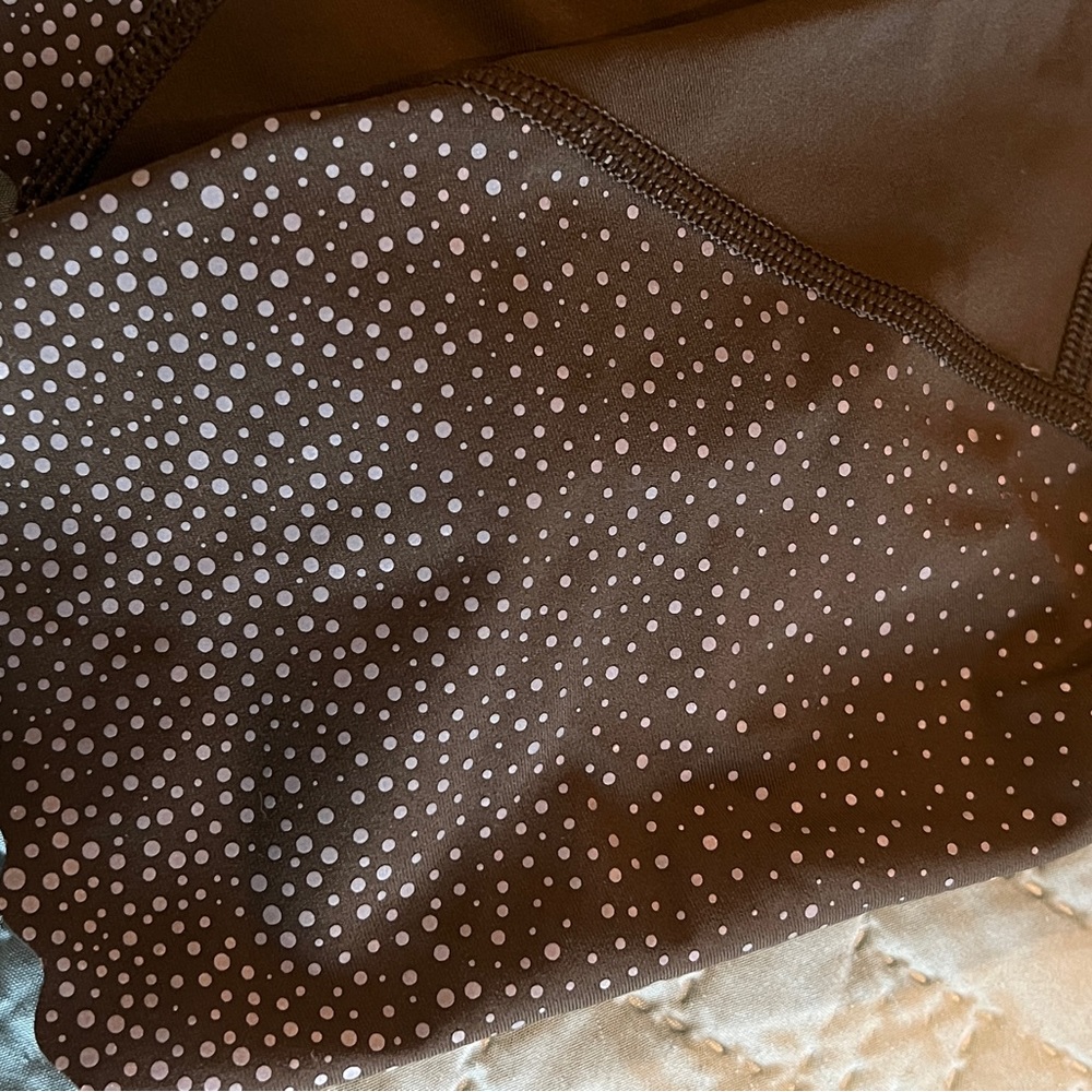 Speed up tight lululemon leggings